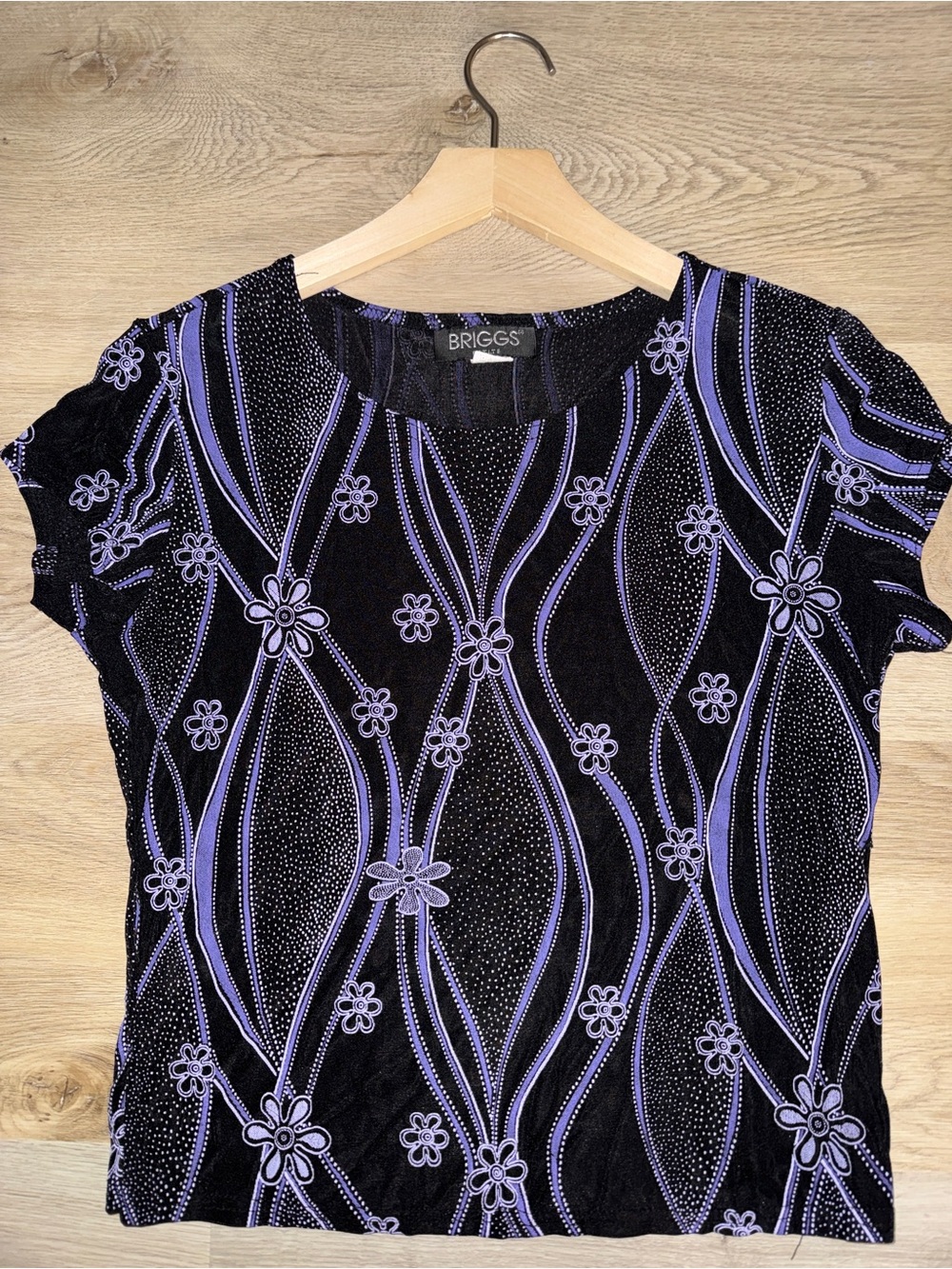 Briggs New York Black & Purple Floral Short Sleeve Top